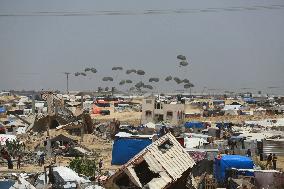 Tent Compound In Khan Yunis - Southern Gaza