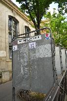 Installation Of Billboards For The European Elections - Paris