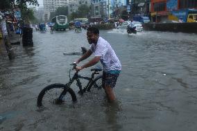 BANGLADESH-DHAKA-CYCLONE-REMAL