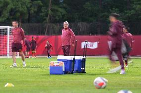 (SP)CHINA-SHENYANG-FOOTBALL-CHINESE NATIONAL TEAM-TRAINING (CN)