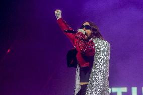 30 Seconds To Mars Performs - Madrid