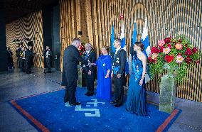 Finnish President Alexander Stubb arrives in Estonia