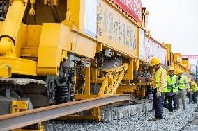 CHINA-HEILONGJIANG-HARBIN-YICHUN-RAILWAY-CONSTRUCTION (CN)