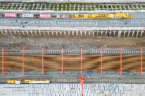 CHINA-HEILONGJIANG-HARBIN-YICHUN-RAILWAY-CONSTRUCTION (CN)