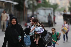 Palestinians Flee Rafah As Israeli Assault Intensifies