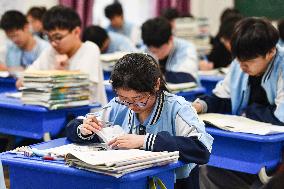 GAOKAO Preparation in Fuyang