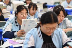 GAOKAO Preparation in Fuyang