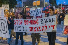 Ceasefire Protest - Tel Aviv