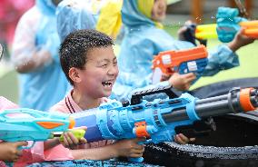 Children Celebrated International Children's Day in Huai 'an