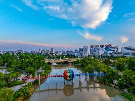 North-South Geographical Boundary indication Garden