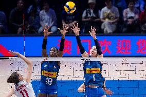 (SP)CHINA-MACAO-VOLLEYBALL-WOMEN'S NATIONS LEAGUE 2024-ITA VS FRA (CN)