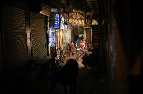 Daily Life In Varanasi