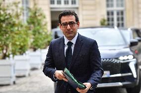 French PM gathers the government at Hotel de Matignon in Paris FA