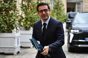French PM gathers the government at Hotel de Matignon in Paris FA
