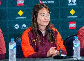 (SP)AUSTRALIA-ADELAIDE-FOOTBALL-FRIENDLY-PRESS CONFERENCE