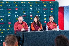 (SP)AUSTRALIA-ADELAIDE-FOOTBALL-FRIENDLY-PRESS CONFERENCE