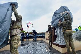 Navy Seals Memorial Inauguration - Saint-Laurent-Sur-Mer