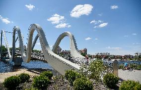 Wave-shaped bridge opened in Kyiv