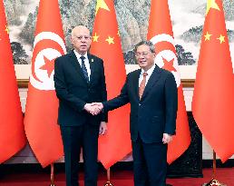 CHINA-BEIJING-LI QIANG-TUNISIA-PRESIDENT-MEETING (CN)