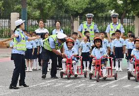 Kindergarten Traffic Safety Promotion in Handan