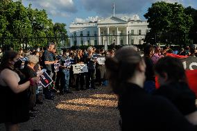 'Mourner's Kaddish For Rafah' Demonstration Near White House