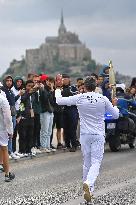 Olympic Flamme at Mont Saint Michel - France