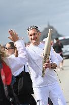 Olympic Flamme at Mont Saint Michel - France