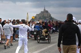 Olympic Flamme at Mont Saint Michel - France