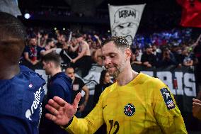 PSG Handball celebrates winning the Liqui Moly Starligue FA