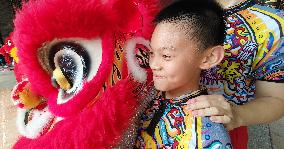 CHINA-GUANGDONG-SHENZHEN-CHILDREN-LION DANCE (CN)