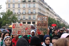 Anti-fascist rally for Clement Meric and Palestinian people - Paris