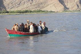 (SpotNews) AFGHANISTAN-NANGARHAR-BOAT ACCIDENT