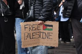 Anti-fascist rally for Clement Meric and Palestinian people - Paris