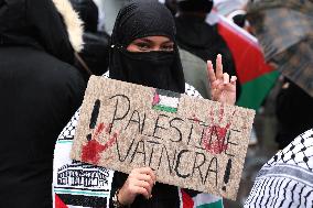 Anti-fascist rally for Clement Meric and Palestinian people - Paris