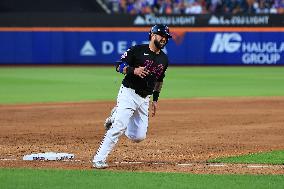 MLB Arizona Diamondbacks Vs. New York Mets