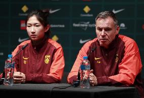 (SP)AUSTRALIA-SYDNEY-FOOTBALL-CHINA-PRESS CONFERENCE