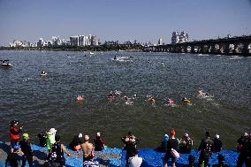 (SP)SOUTH KOREA-SEOUL-TRIATHLON FESTIVAL