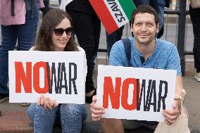 HUNGARY-BUDAPEST-PM-DEMONSTRATION