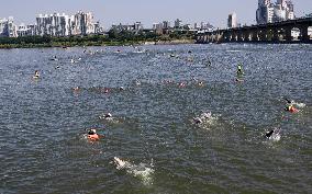 (SP)SOUTH KOREA-SEOUL-TRIATHLON FESTIVAL