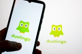 Duolingo Photo Illustration