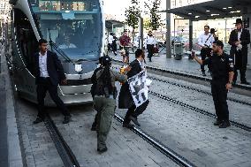 Ultra-Orthodox Protesters Block Road in Jerusalem Amid Military Conscription Debate