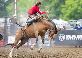 (SP)CANADA-BROOKLIN-RODEO TOUR