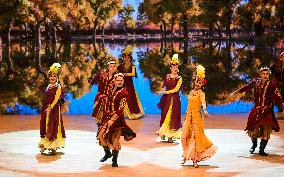 TÜRKIYE-ISTANBUL-CHINA-XINJIANG-PERFORMANCE