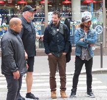 Exclu - Keanu Reeves Arrives At His Concert - Paris