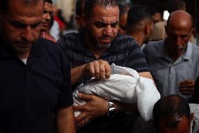 Funeral In Gaza, Palestine Amid Hamas-israel Conflict