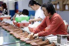 A Hong Kong-owned Shoe Company in Fuzhou