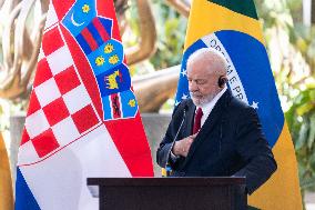 President of the Republic of Brazil Luís Inacio Lula da Silva receives the President of Croatia, Zoran Milanović at the Itamarat