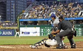 Baseball: Dodgers vs. Pirates