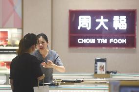 Chow Tai Fook Halted Production At Shenzhen Plant