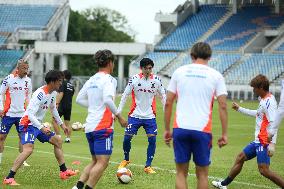 (SP)MYANMAR-YANGON-FIFA WORLD CUP QUALIFIERS-JAPANESE FOOTBALL TEAM-OFFICIAL TRAINING